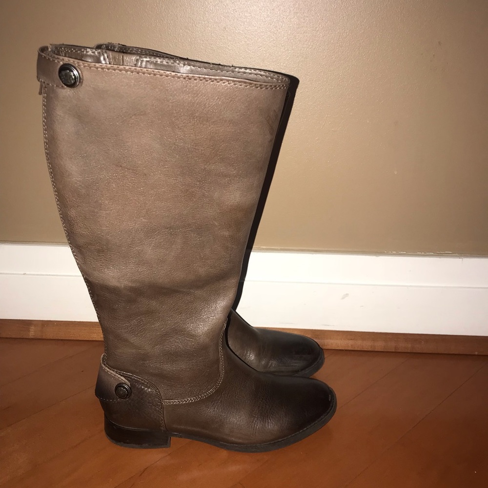 Brown Leather Arturo Chiang boots - Picture 8 of 8